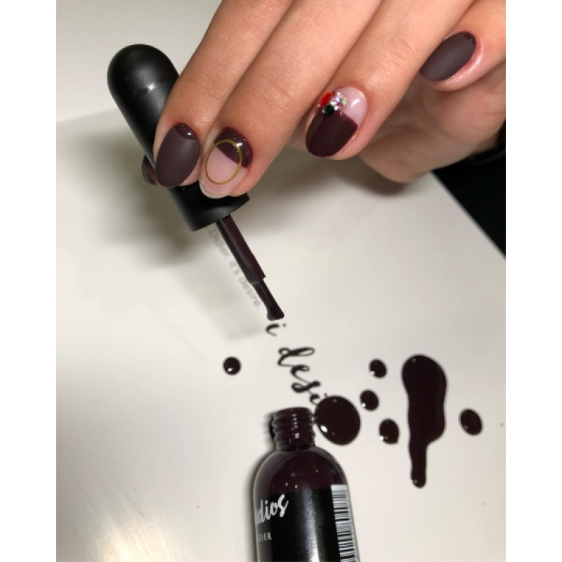 gel-polish-la-femme-8ml-800x800