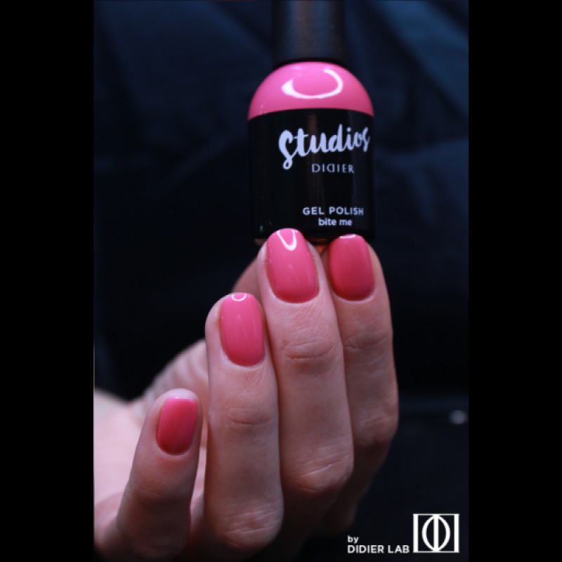 gel-polish-studios-bite-me-8ml-800x800