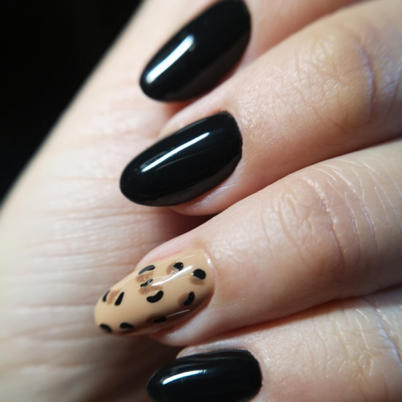 gel-polish-studios-salty-skin-8ml (1)-800x800