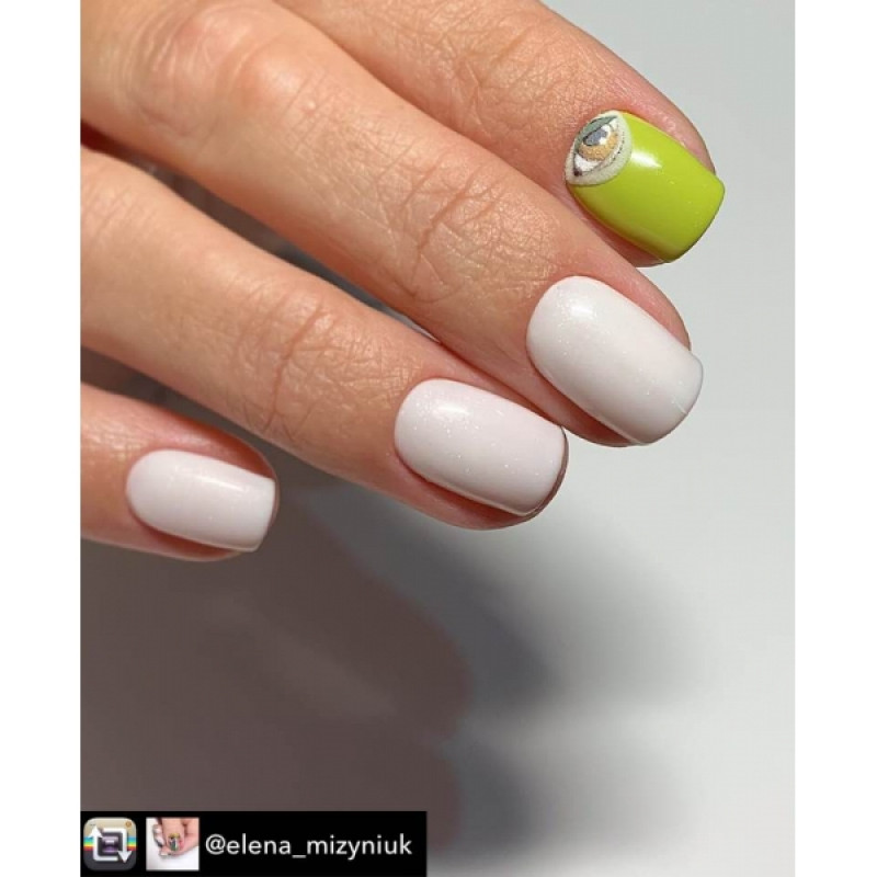gel-polish-studios-studio-white-8ml (1)-800x800